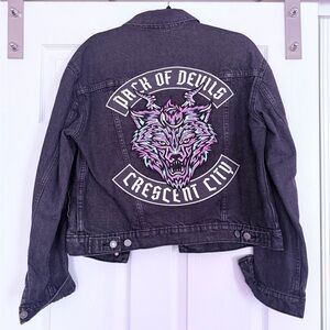 Bookish Denim Jacket; Sarah J. Maas Crescent City in Size L